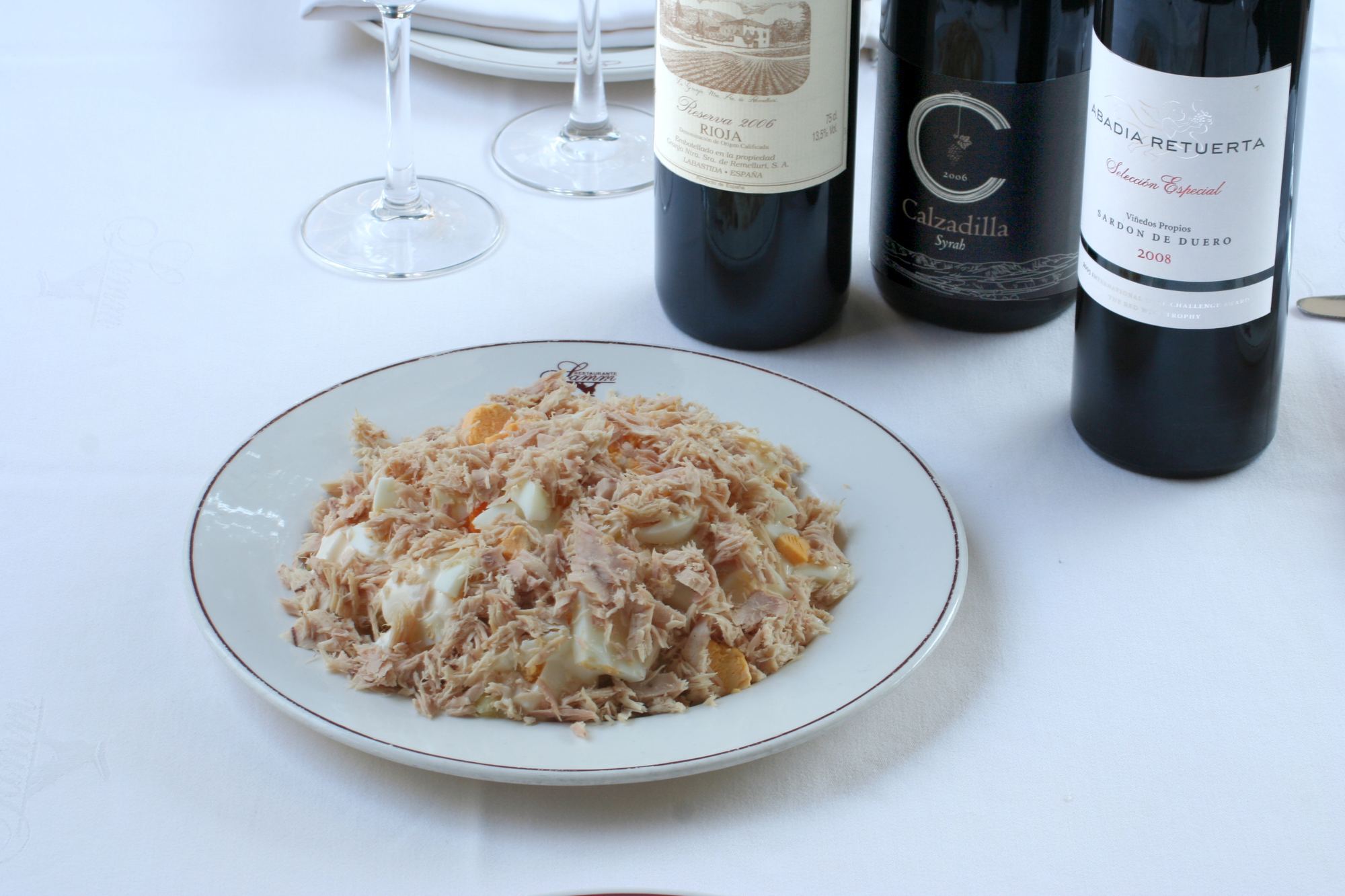 Ensaladilla rusa con ventresca