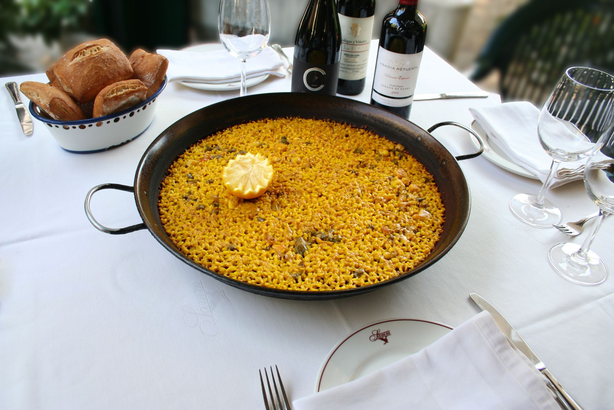 Arroz del senyoret con marisco pelado