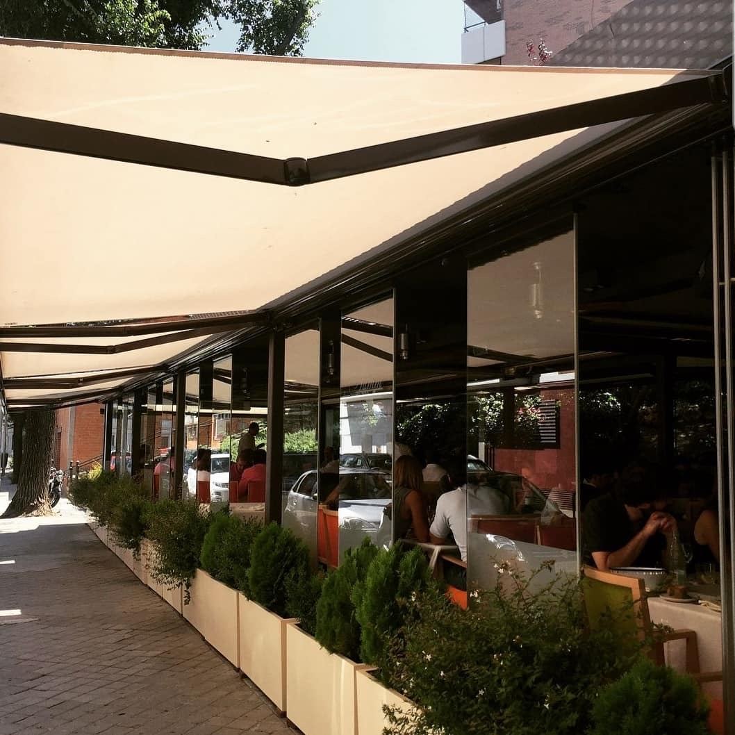 Terraza exterior de Samm